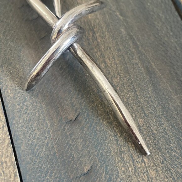 Rustic Silver Barbed Wire Twisted Nail Cross w/16” Leather Necklace (W8) - Picture 4 of 7